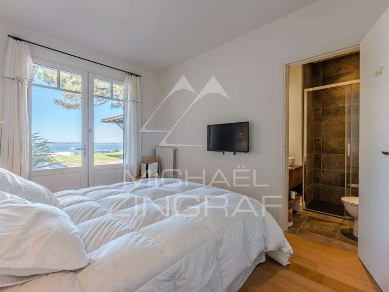 Maison Pyla-sur-mer - 5 chambres - 250m²