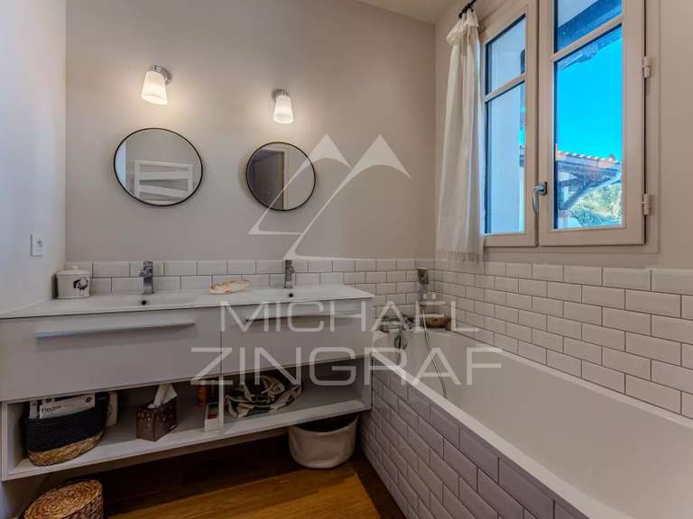 Maison Pyla-sur-mer - 5 chambres - 250m²