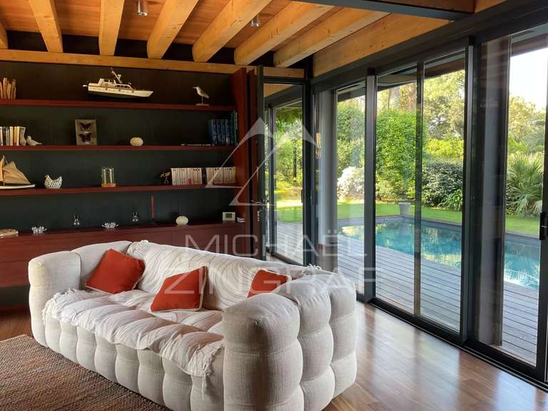 Maison Pyla-sur-mer - 4 chambres - 240m²