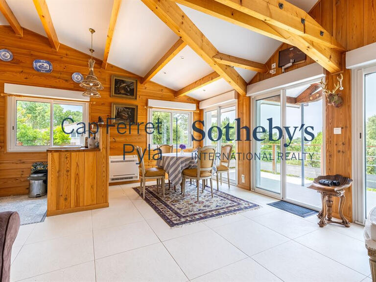 Maison Pyla-sur-mer - 6 chambres - 205m²