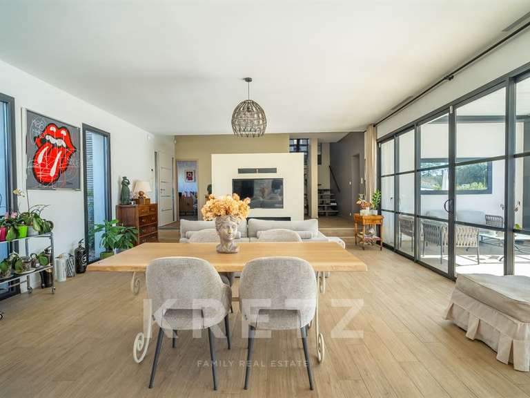 Maison Pyla-sur-mer - 5 chambres - 240m²