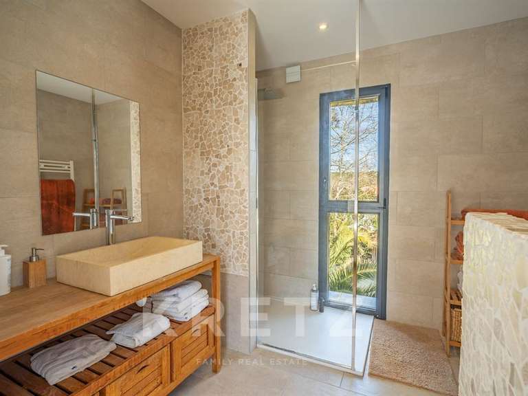 Maison Pyla-sur-mer - 5 chambres - 240m²