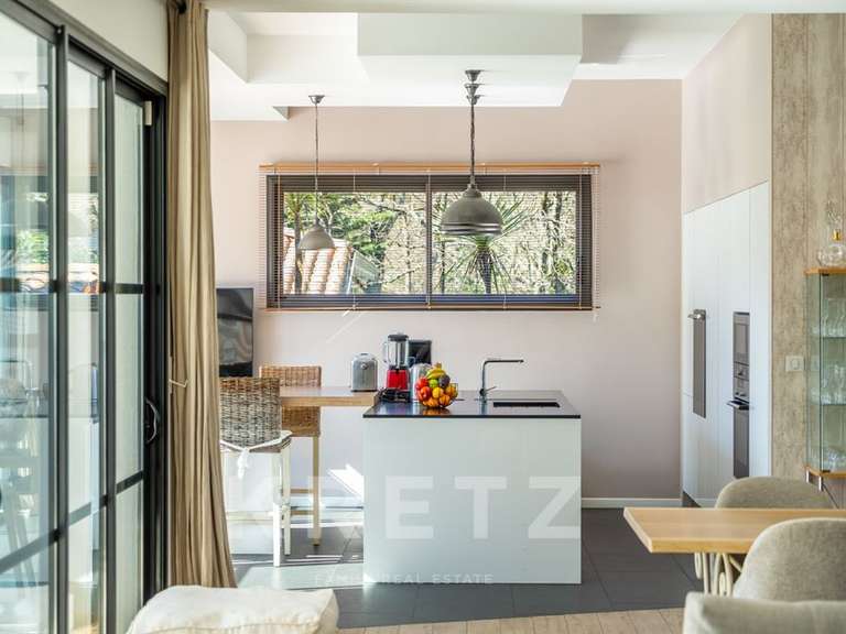 Maison Pyla-sur-mer - 5 chambres - 240m²