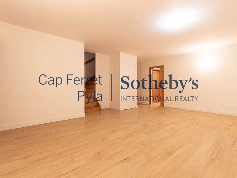 Maison Pyla-sur-mer - 7 chambres - 300m²