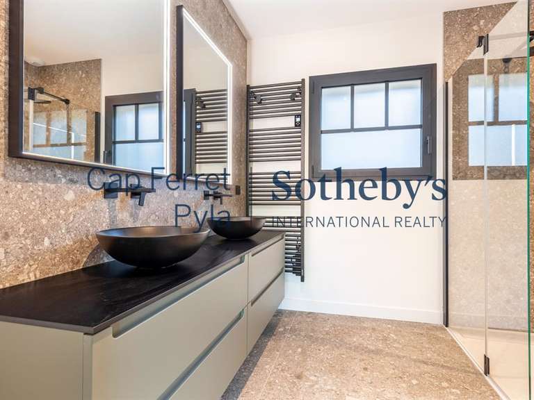 Maison Pyla-sur-mer - 7 chambres - 300m²