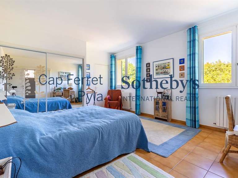 Maison Pyla-sur-mer - 7 chambres - 300m²