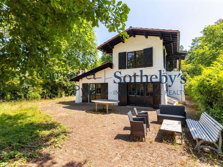 Maison Pyla-sur-mer - 6 chambres - 184m²