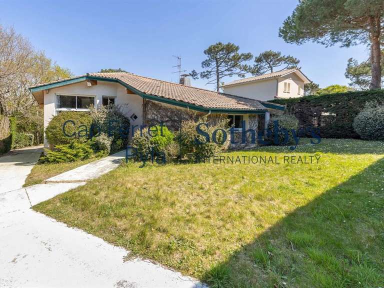 Maison Pyla-sur-mer - 3 chambres - 140m²