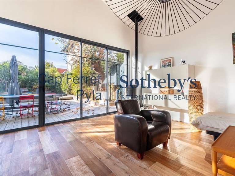 Maison Pyla-sur-mer - 6 chambres - 190m²