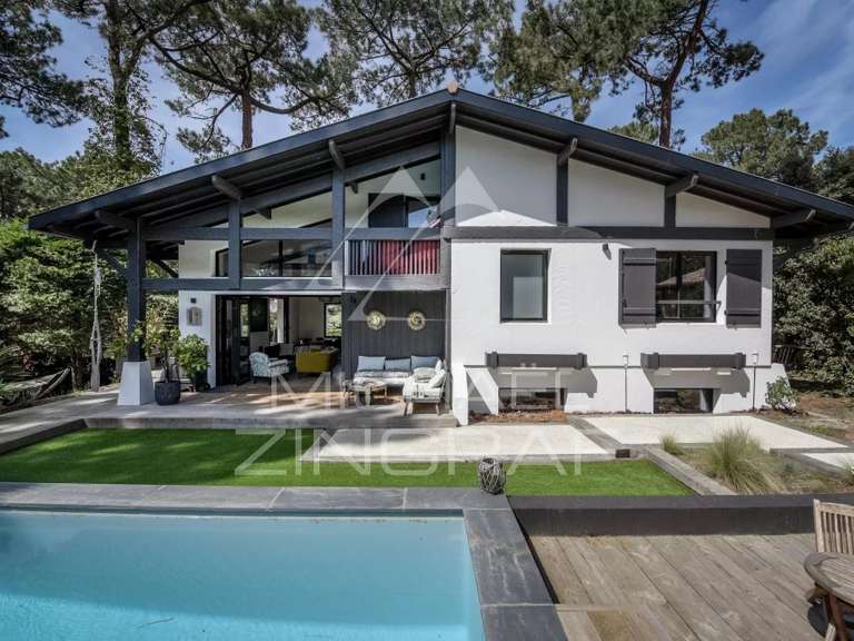 Maison Pyla-sur-mer - 3 chambres - 183m²