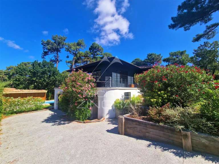 Maison Pyla-sur-mer - 4 chambres - 180m²