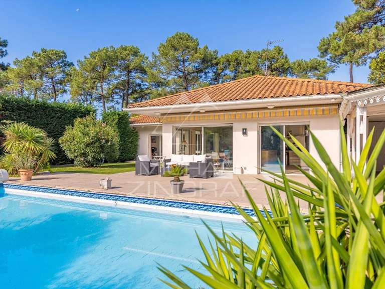 Maison Pyla-sur-mer - 7 chambres - 313m²