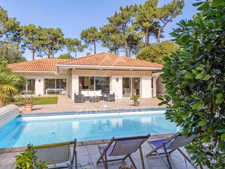 Maison Pyla-sur-mer - 7 chambres - 313m²