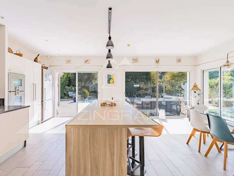 Maison Pyla-sur-mer - 7 chambres - 313m²