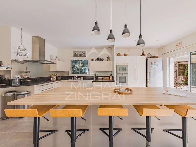 Maison Pyla-sur-mer - 7 chambres - 313m²