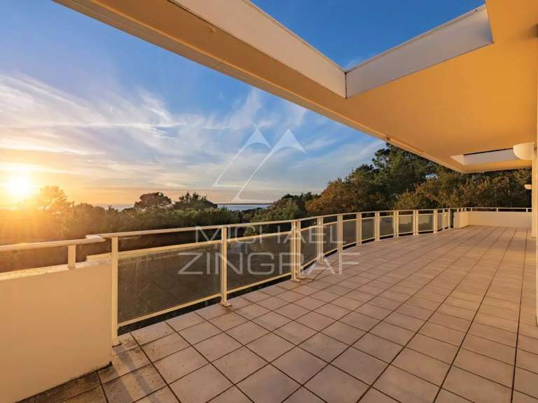 Maison Pyla-sur-mer - 5 chambres - 280m²