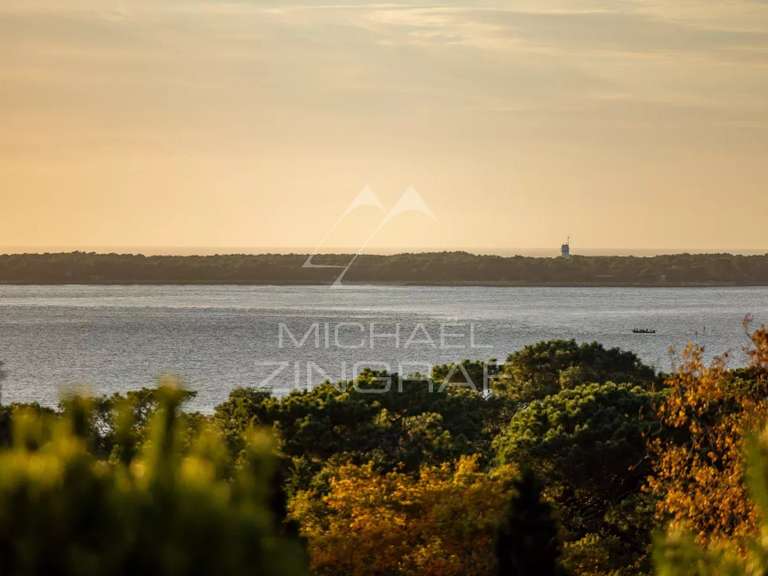 Maison Pyla-sur-mer - 5 chambres - 280m²