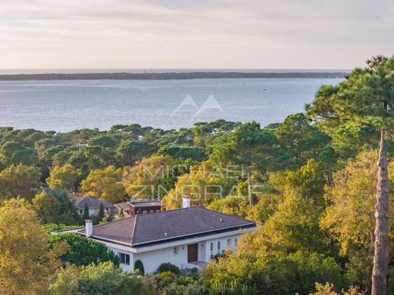 Maison Pyla-sur-mer - 5 chambres - 280m²