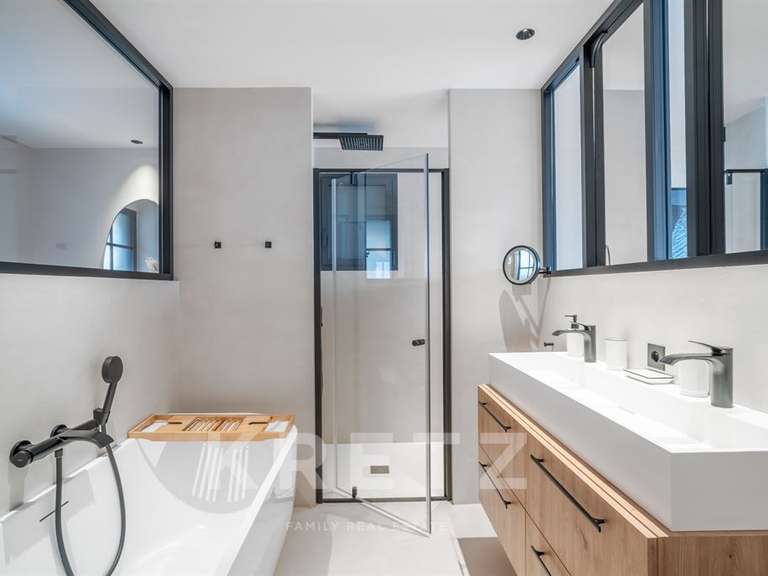 Maison Pyla-sur-mer - 8 chambres - 406m²