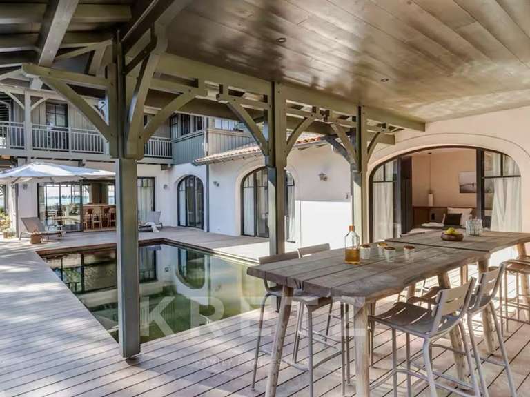 Maison Pyla-sur-mer - 8 chambres - 406m²