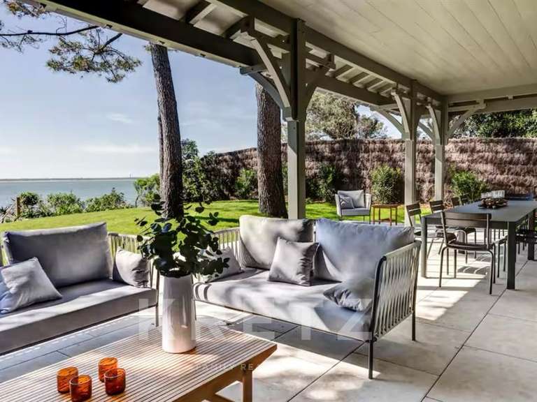 Maison Pyla-sur-mer - 8 chambres - 406m²