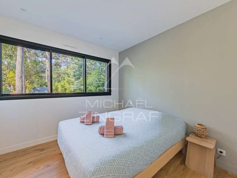 Maison Pyla-sur-mer - 6 chambres - 215m²