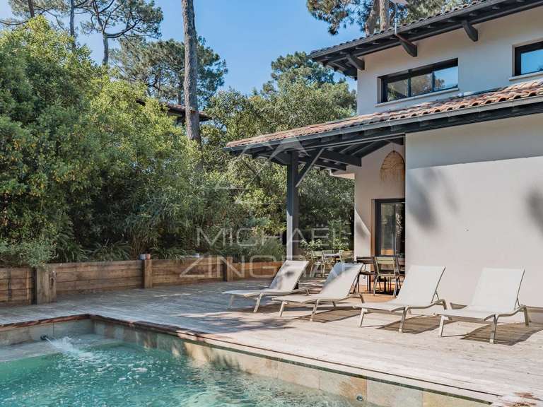 Maison Pyla-sur-mer - 6 chambres - 215m²