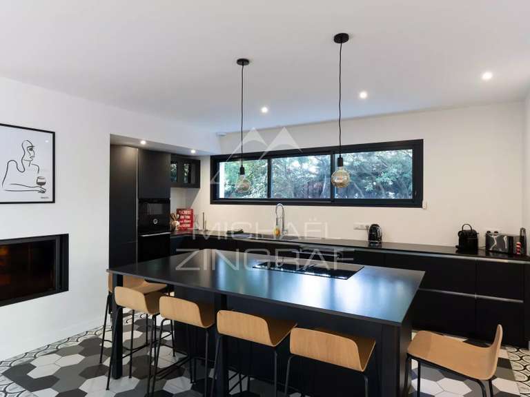 Maison Pyla-sur-mer - 6 chambres - 215m²