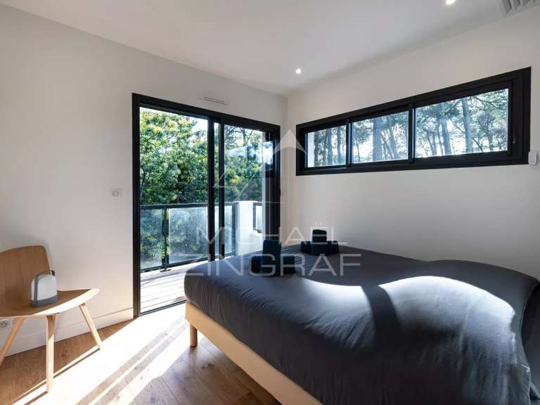 Maison Pyla-sur-mer - 6 chambres - 215m²