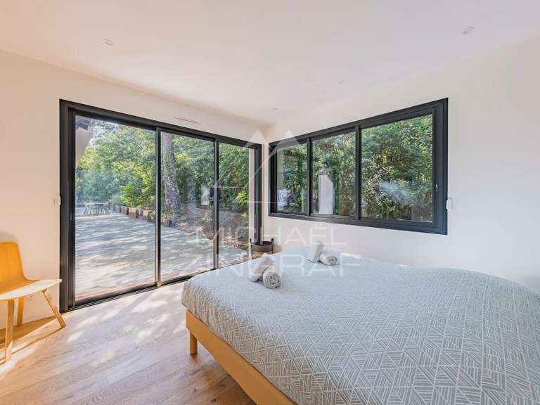 Maison Pyla-sur-mer - 6 chambres - 215m²