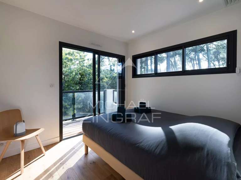 Maison Pyla-sur-mer - 6 chambres - 215m²