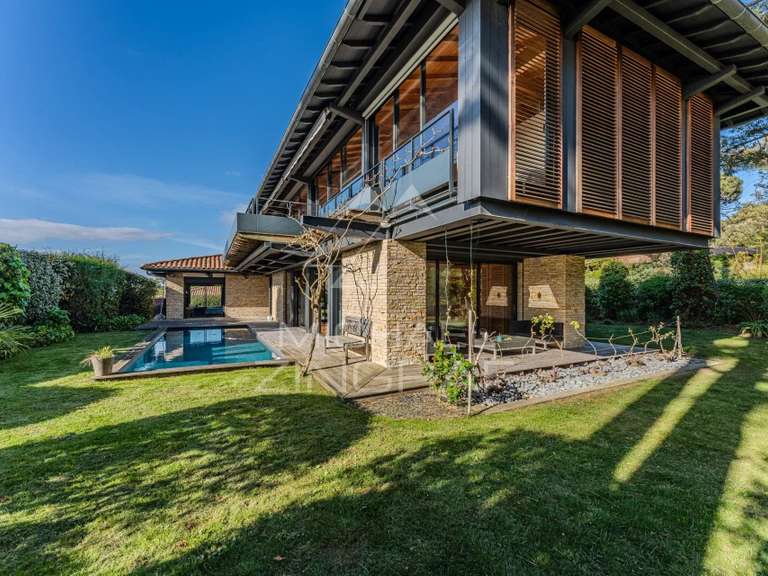 Maison Pyla-sur-mer - 5 chambres - 240m²