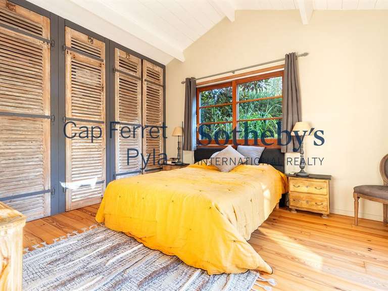 Maison Pyla-sur-mer - 6 chambres - 273m²