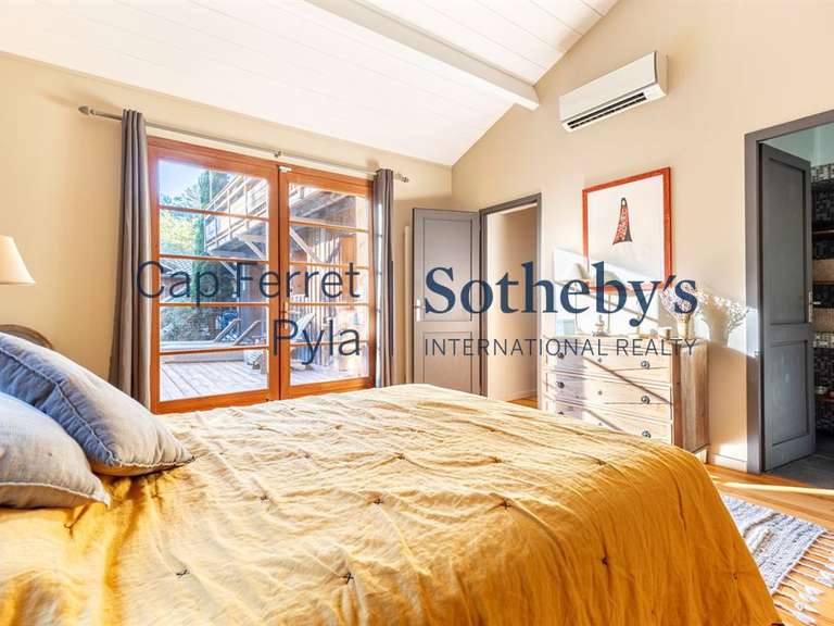 Maison Pyla-sur-mer - 6 chambres - 273m²