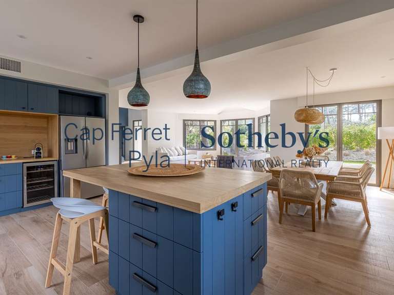 Maison Pyla-sur-mer - 5 chambres - 350m²