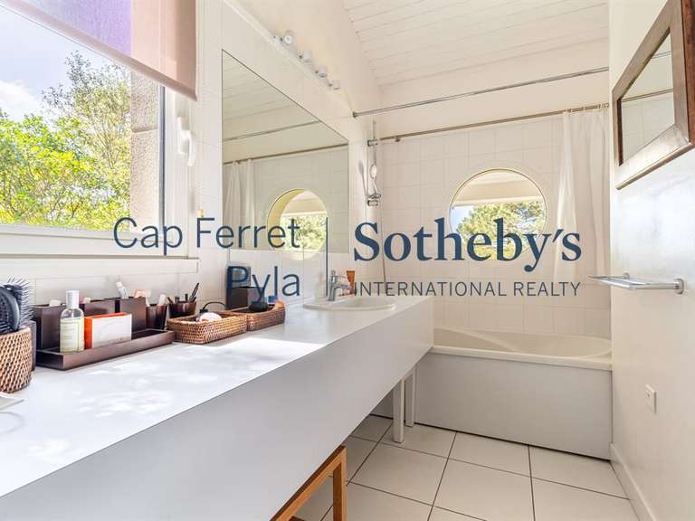 Maison Pyla-sur-mer - 4 chambres - 162m²