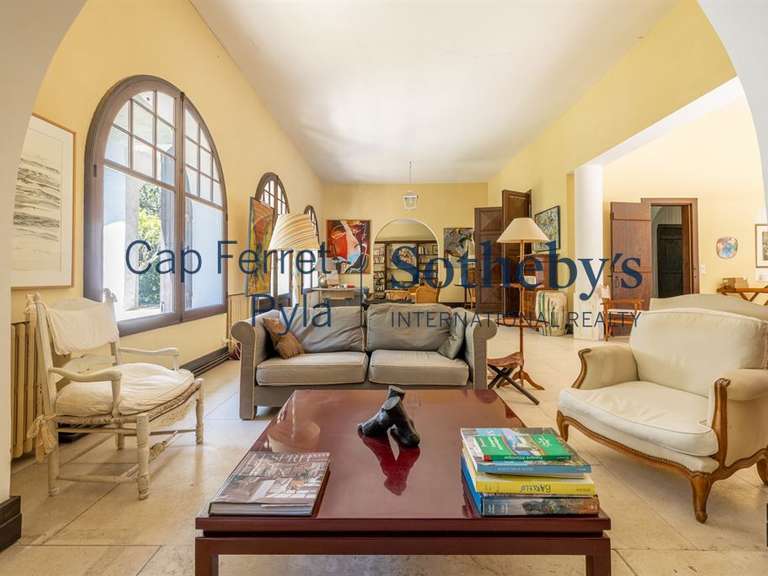 Maison Pyla-sur-mer - 5 chambres - 300m²