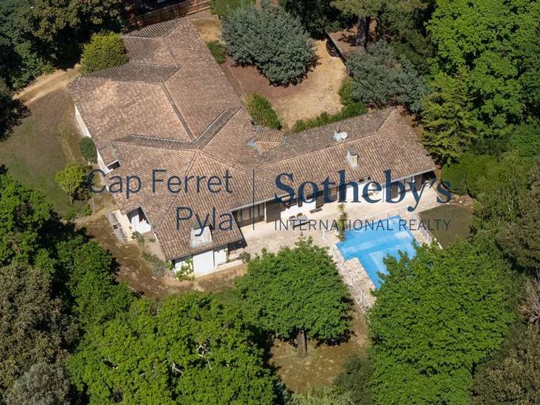 Maison Pyla-sur-mer - 5 chambres - 300m²