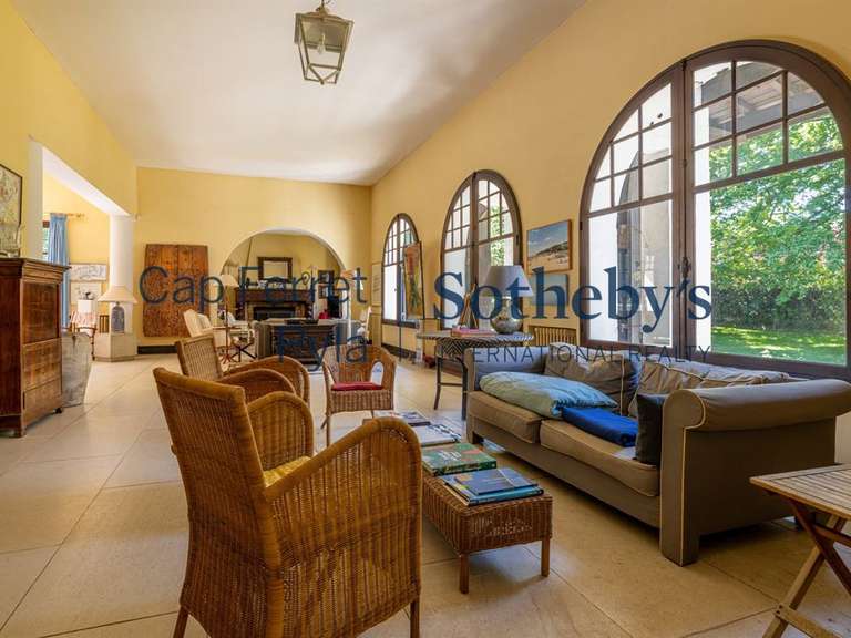 Maison Pyla-sur-mer - 5 chambres - 300m²