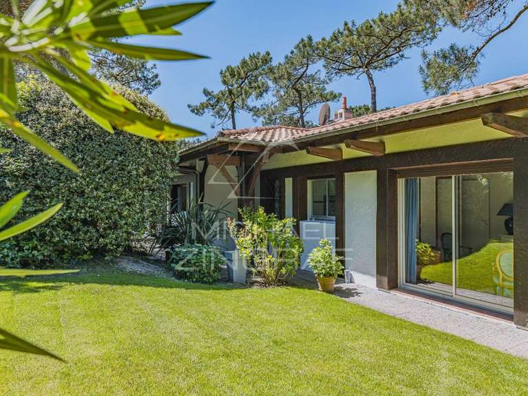 Maison Pyla-sur-mer - 3 chambres - 136m²