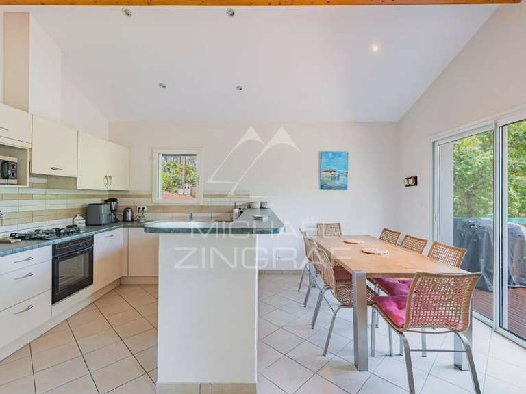 Maison Pyla-sur-mer - 6 chambres - 140m²