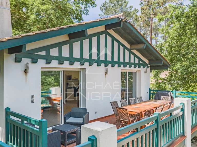 Maison Pyla-sur-mer - 6 chambres - 140m²