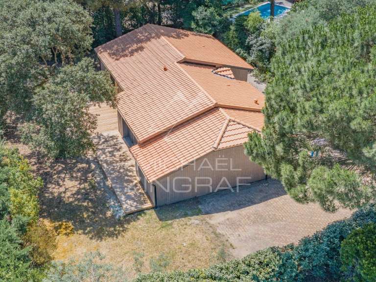 Maison Pyla-sur-mer - 3 chambres - 122m²