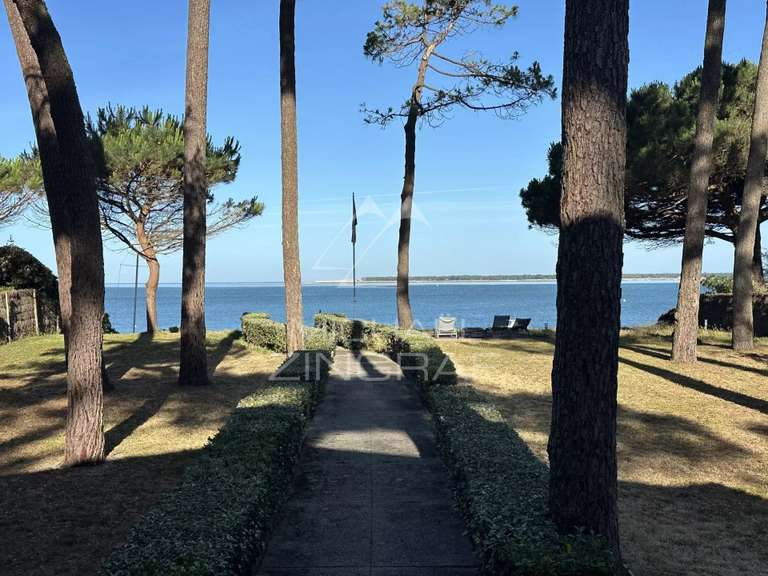 Maison Pyla-sur-mer - 7 chambres - 180m²
