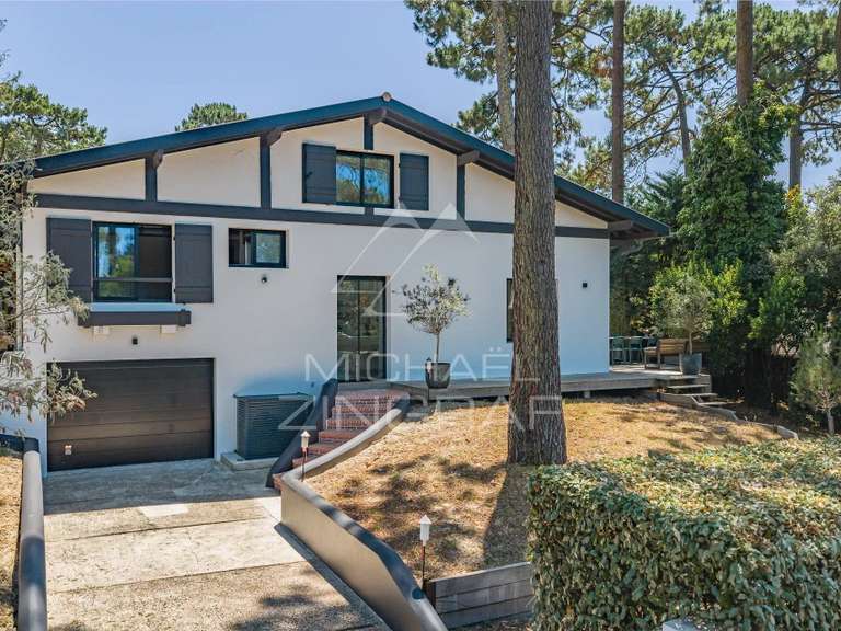 Maison Pyla-sur-mer - 4 chambres - 183m²