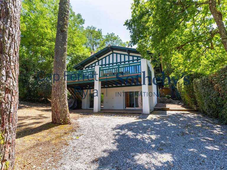 Maison Pyla-sur-mer - 5 chambres - 126m²