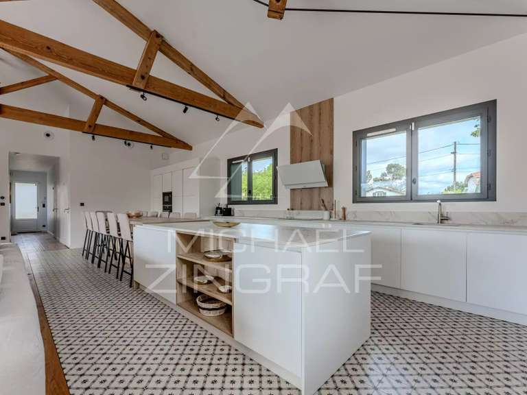House pyla-sur-mer - 6 bedrooms - 270m²