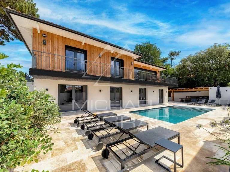 House pyla-sur-mer - 6 bedrooms - 270m²
