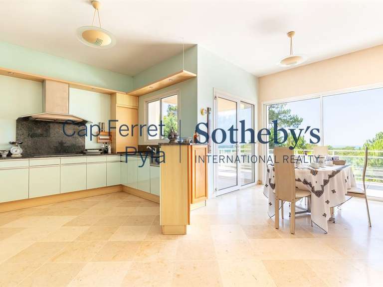Maison Pyla-sur-mer - 4 chambres - 280m²