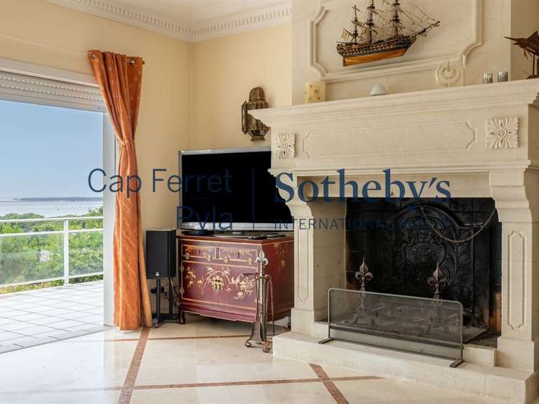 Maison Pyla-sur-mer - 3 chambres - 270m²